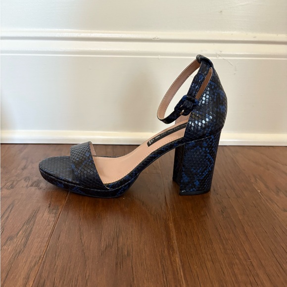Steve Madden Shoes - NEW Steven by Steve Madden Vino platform shoe